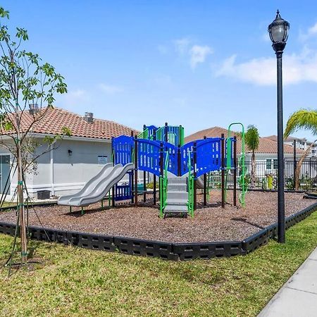 Elegant 2 Bed/2 Bath Apartment In Melbourne Fl 外观 照片