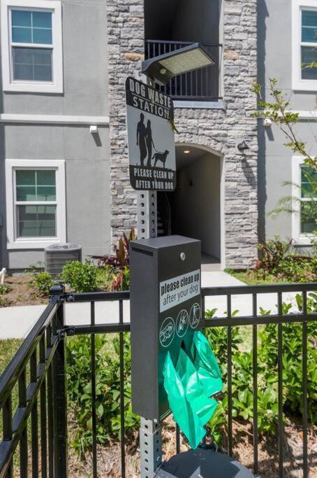 Elegant 2 Bed/2 Bath Apartment In Melbourne Fl 外观 照片