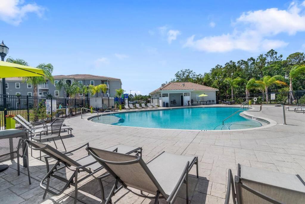 Elegant 2 Bed/2 Bath Apartment In Melbourne Fl 外观 照片