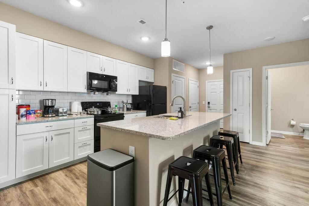 Elegant 2 Bed/2 Bath Apartment In Melbourne Fl 外观 照片