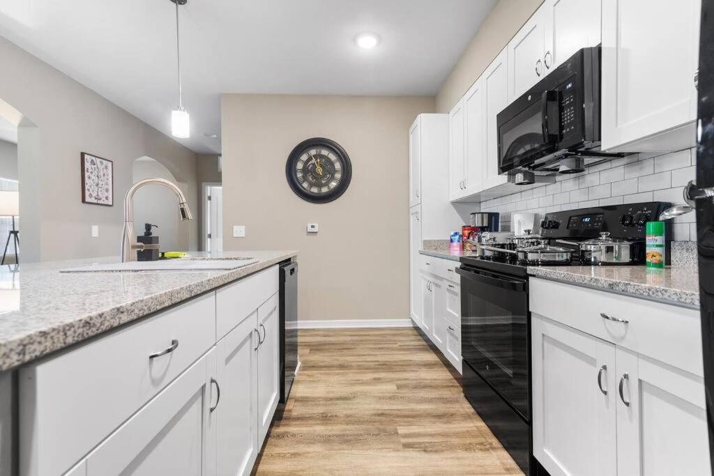 Elegant 2 Bed/2 Bath Apartment In Melbourne Fl 外观 照片