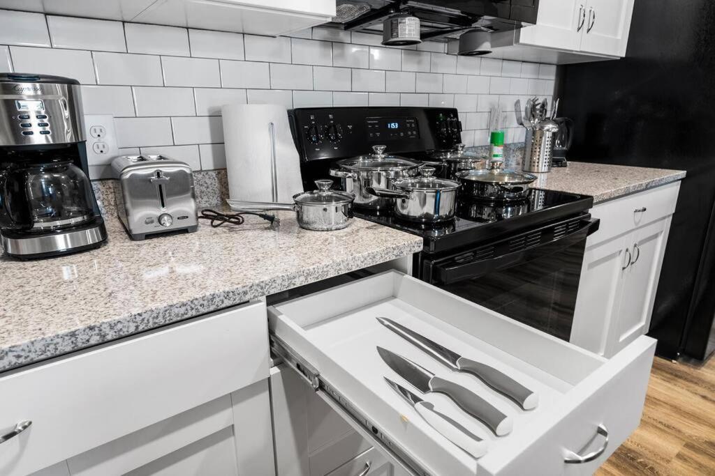 Elegant 2 Bed/2 Bath Apartment In Melbourne Fl 外观 照片