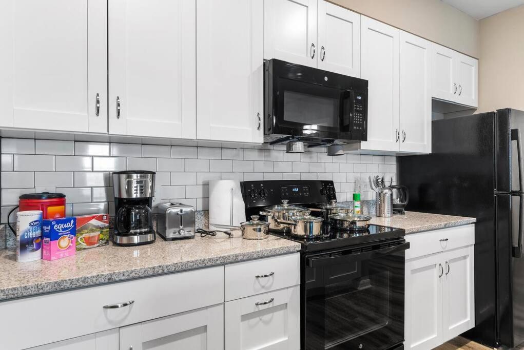 Elegant 2 Bed/2 Bath Apartment In Melbourne Fl 外观 照片