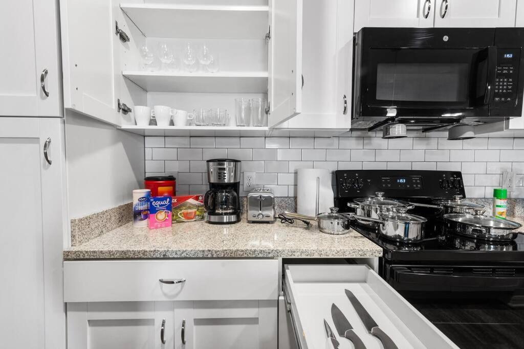 Elegant 2 Bed/2 Bath Apartment In Melbourne Fl 外观 照片